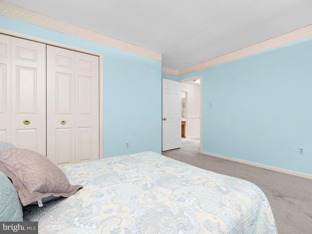 8210 Sycamore Circle photo 28