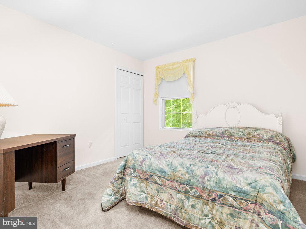8210 Sycamore Circle photo 29