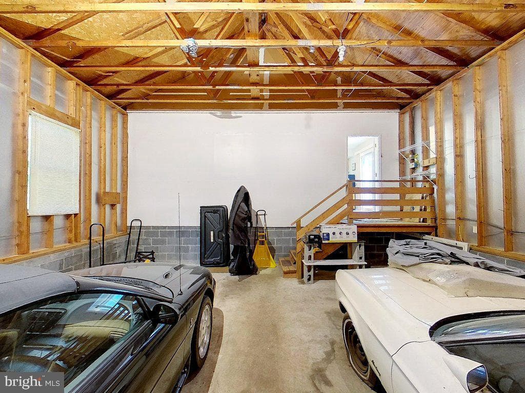 8210 Sycamore Circle photo 37
