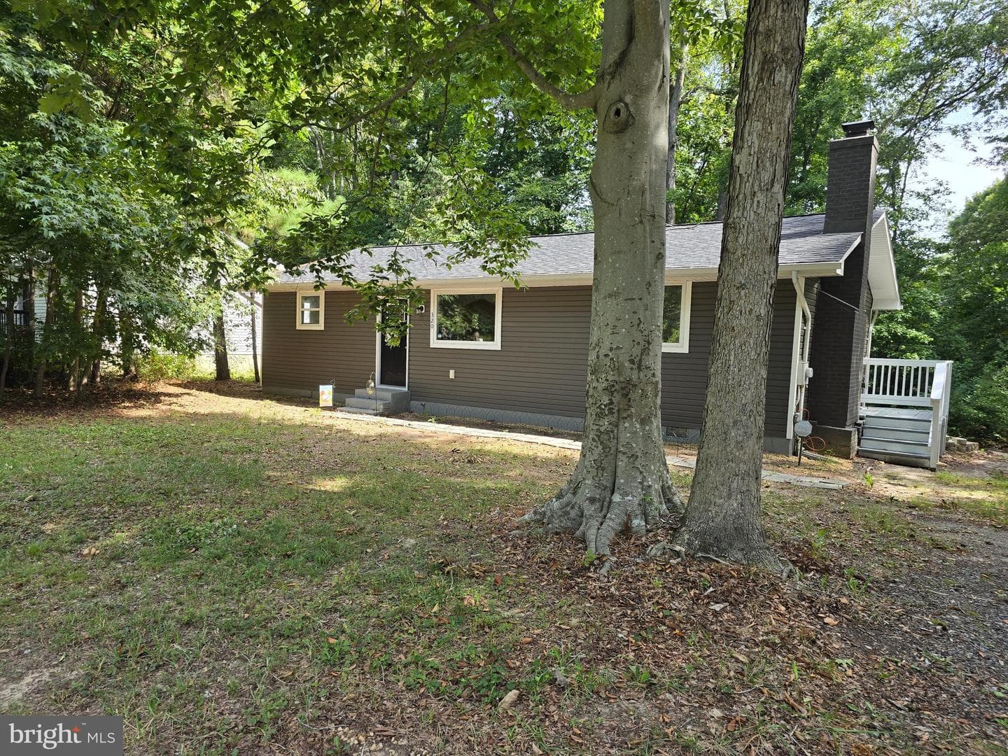 320 Thunderbird Drive photo 26