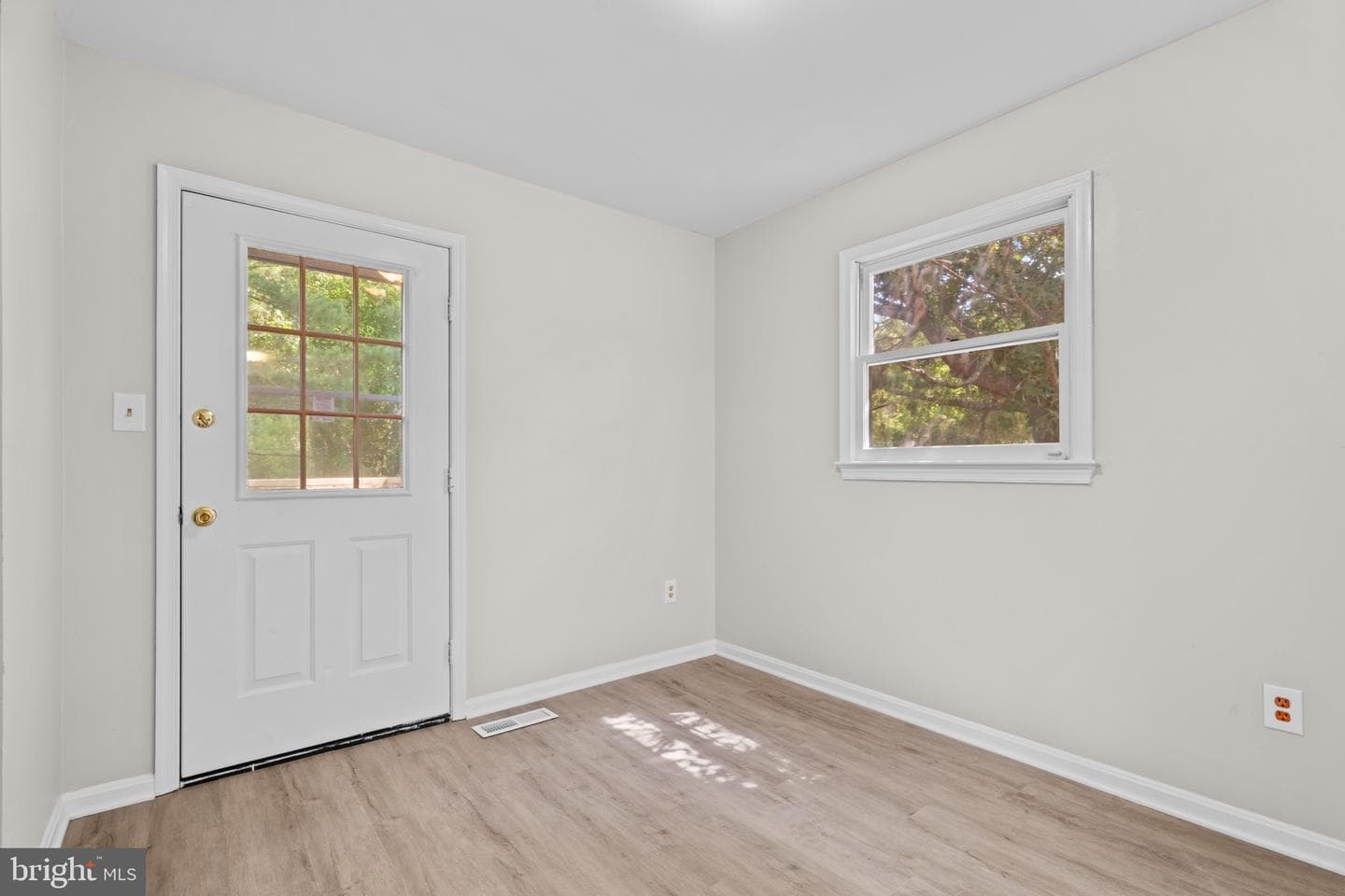 13014 Barreda Boulevard photo 21