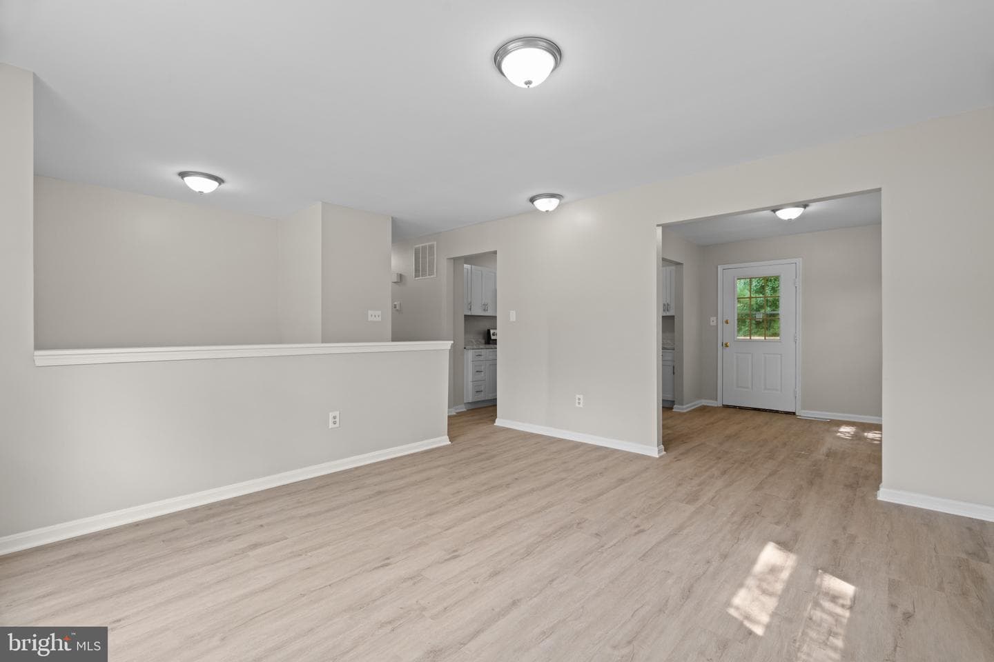 13014 Barreda Boulevard photo 5