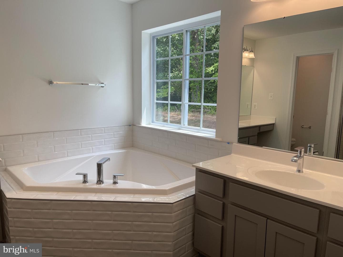 5562 Cherry Hill Road photo 28