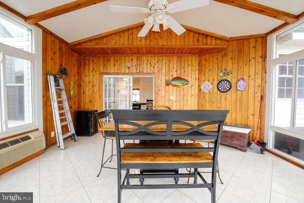9165 Megatha Lane photo 38
