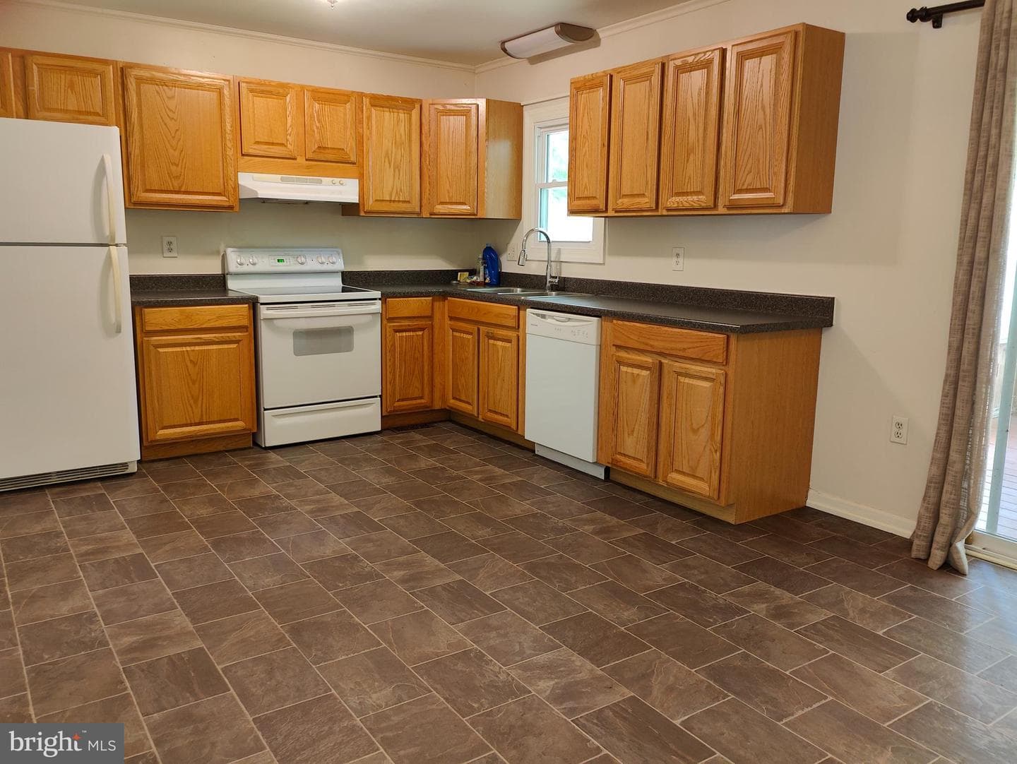 508 Beech Drive photo 7
