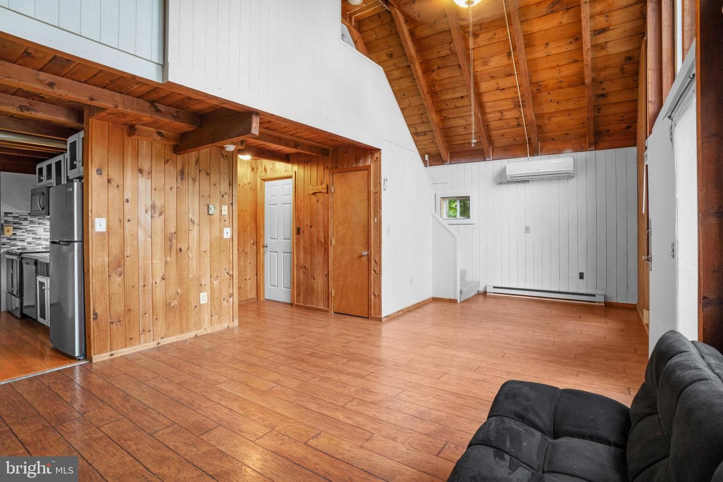 1120 Golden West Way photo 12