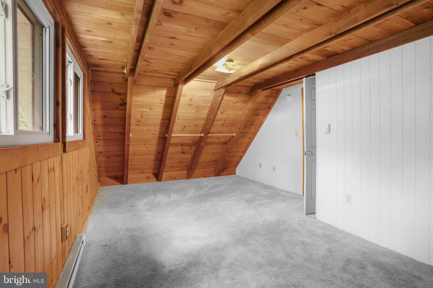 1120 Golden West Way photo 18