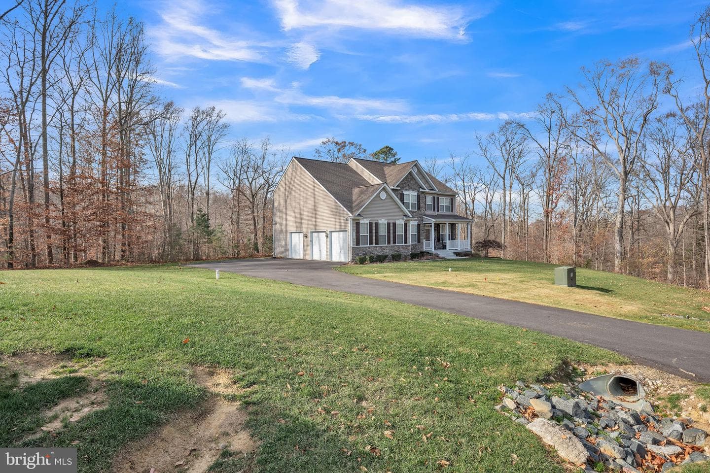 2128 Olympia Lane photo 3