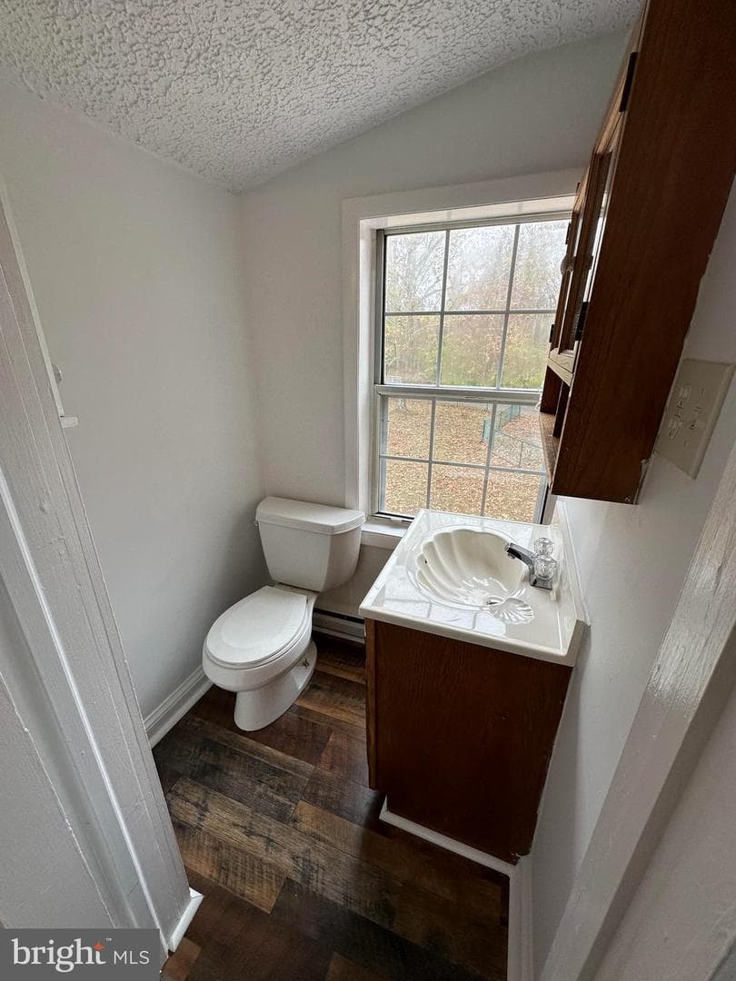 8579 Nursery Road photo 16