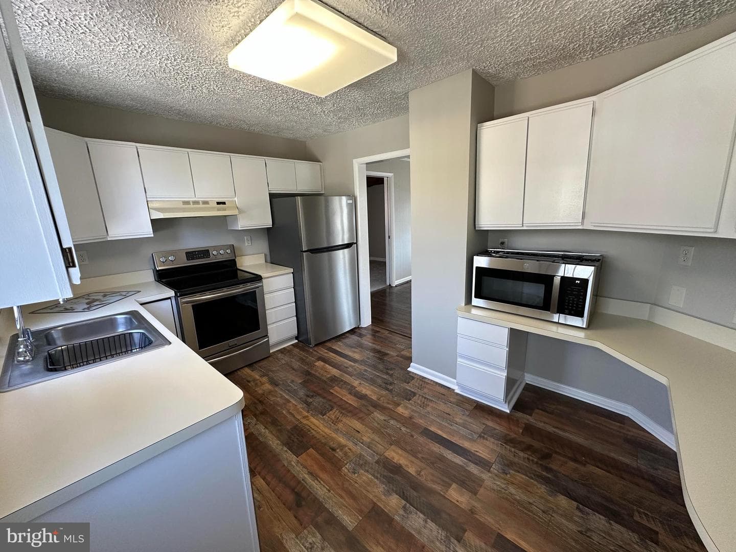 8579 Nursery Road photo 4