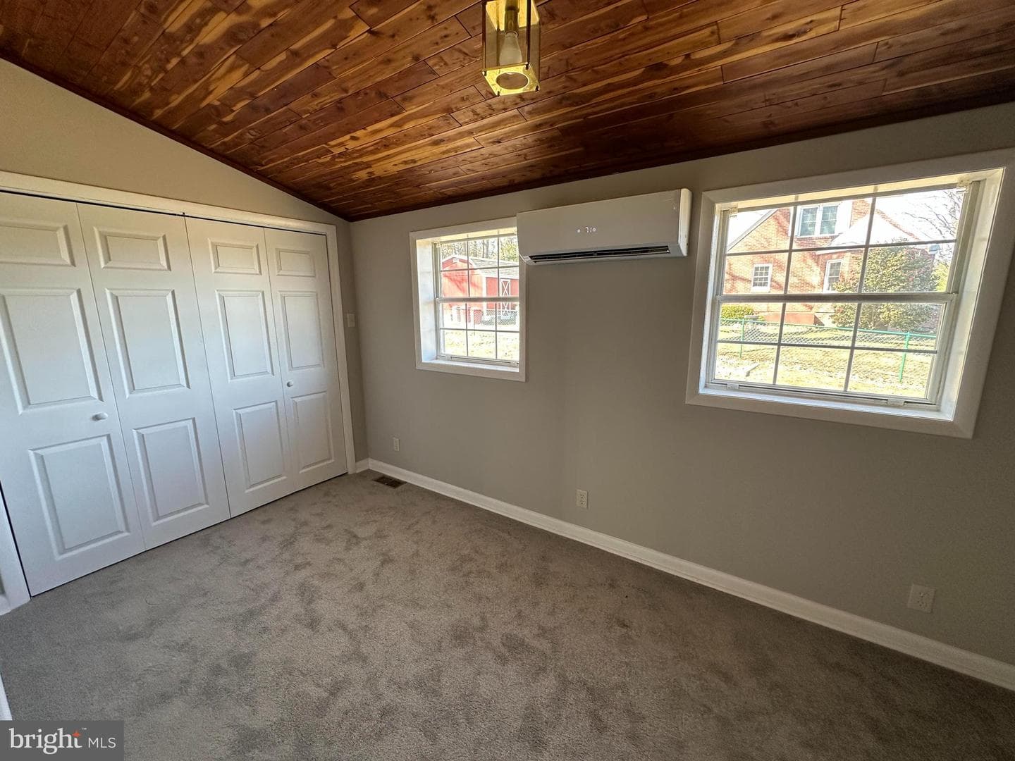 8579 Nursery Road photo 9