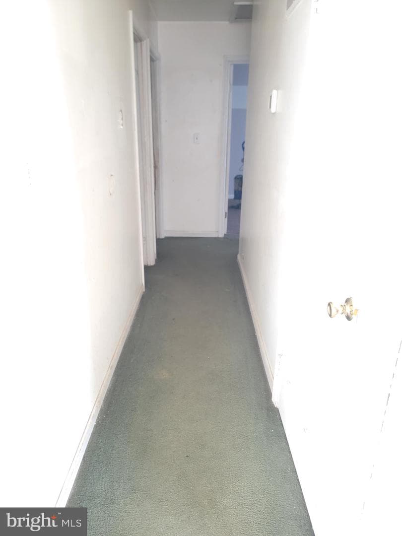 2024 Yew Court photo 9