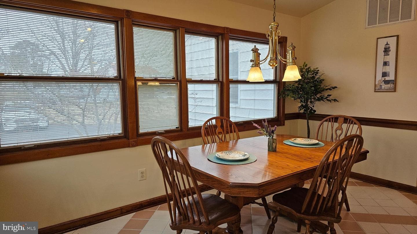 13870 Dowell Road photo 12