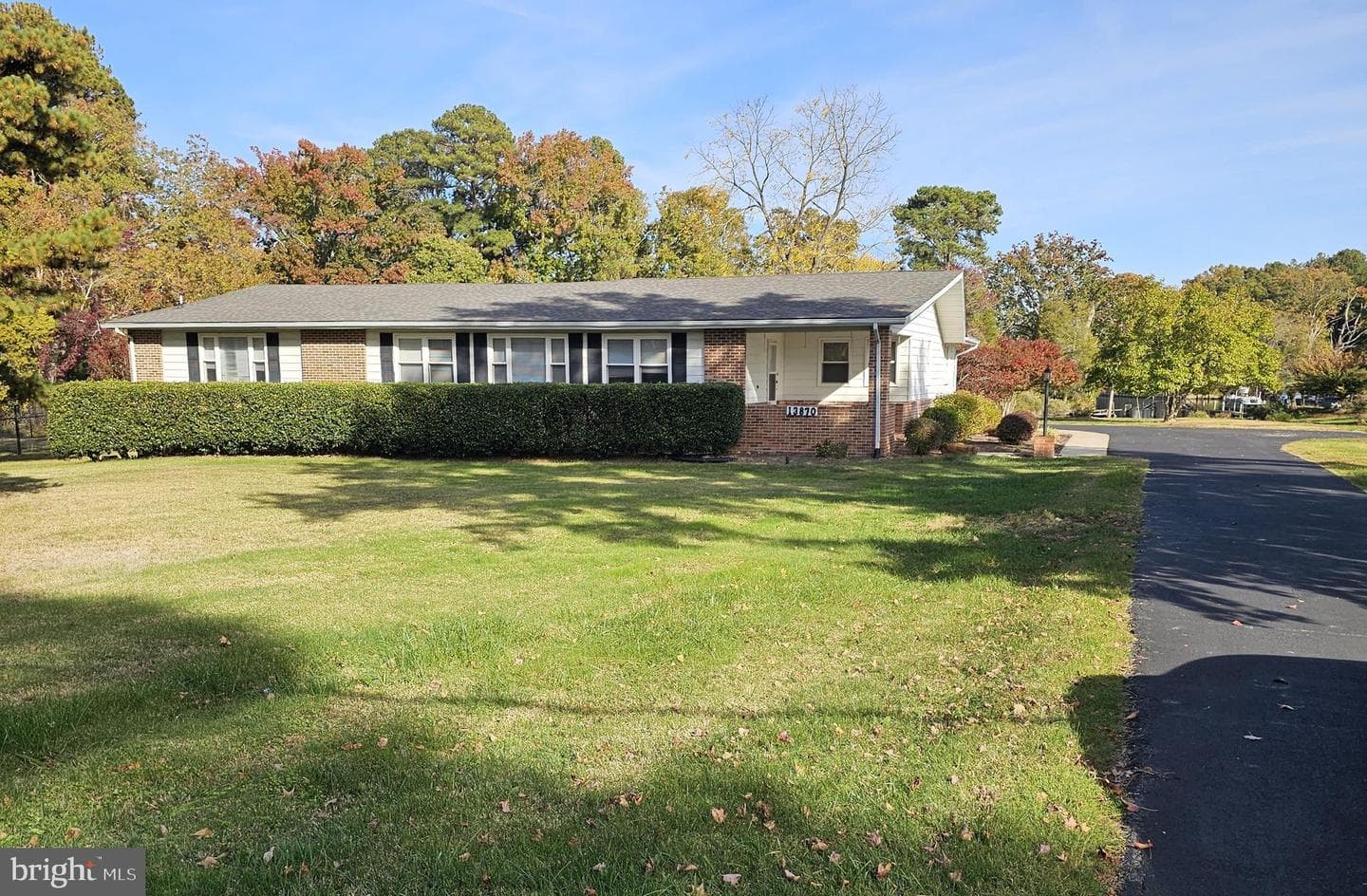 13870 Dowell Road photo 26