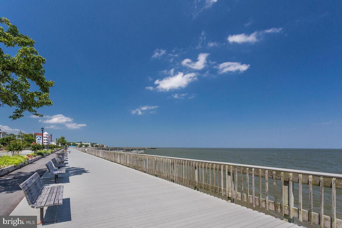 8322 Bayside Road photo 7