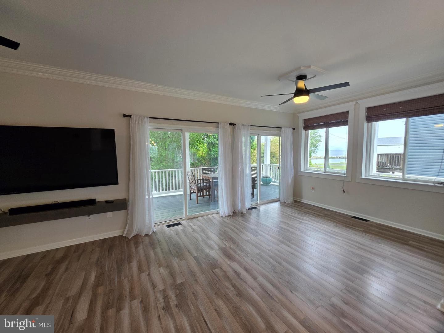5128 Shore Drive photo 21