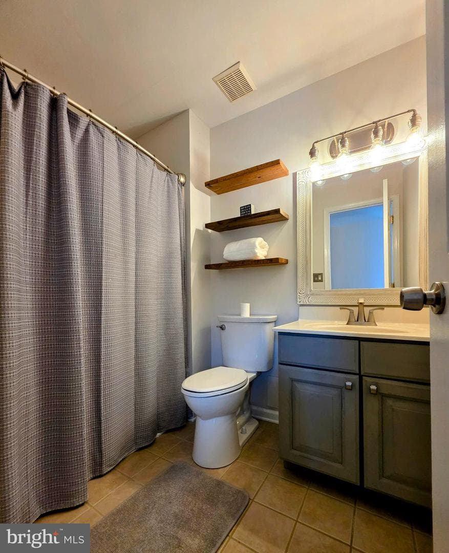 5128 Shore Drive photo 39