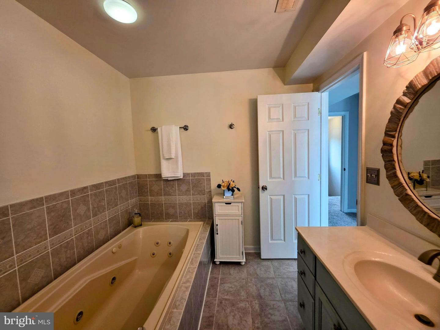 5128 Shore Drive photo 43