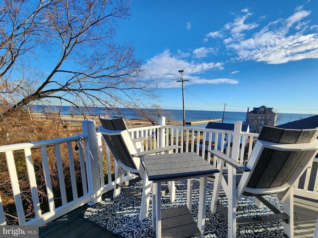 5128 Shore Drive photo 7