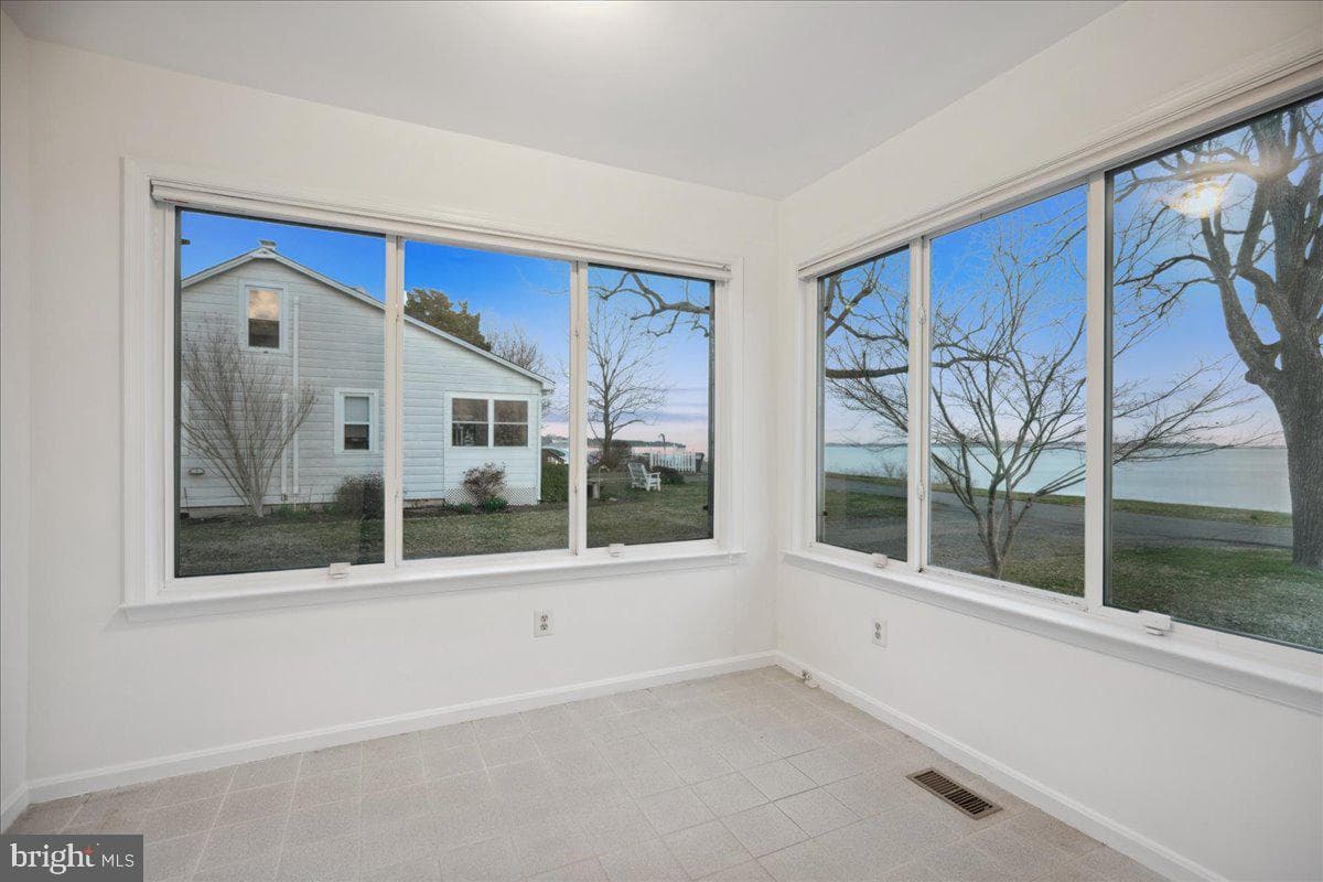 13301 Patuxent Avenue photo 26