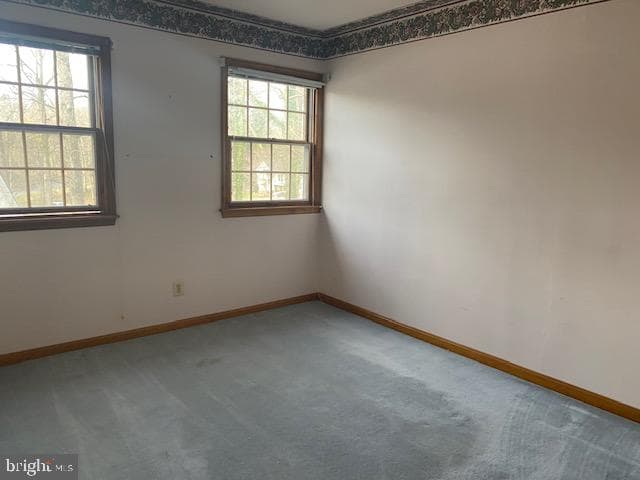 5715 Oakcrest photo 6