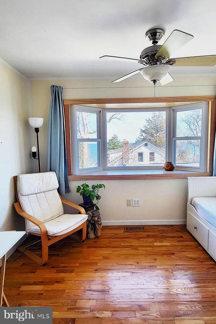 1611 Avenue B photo 35