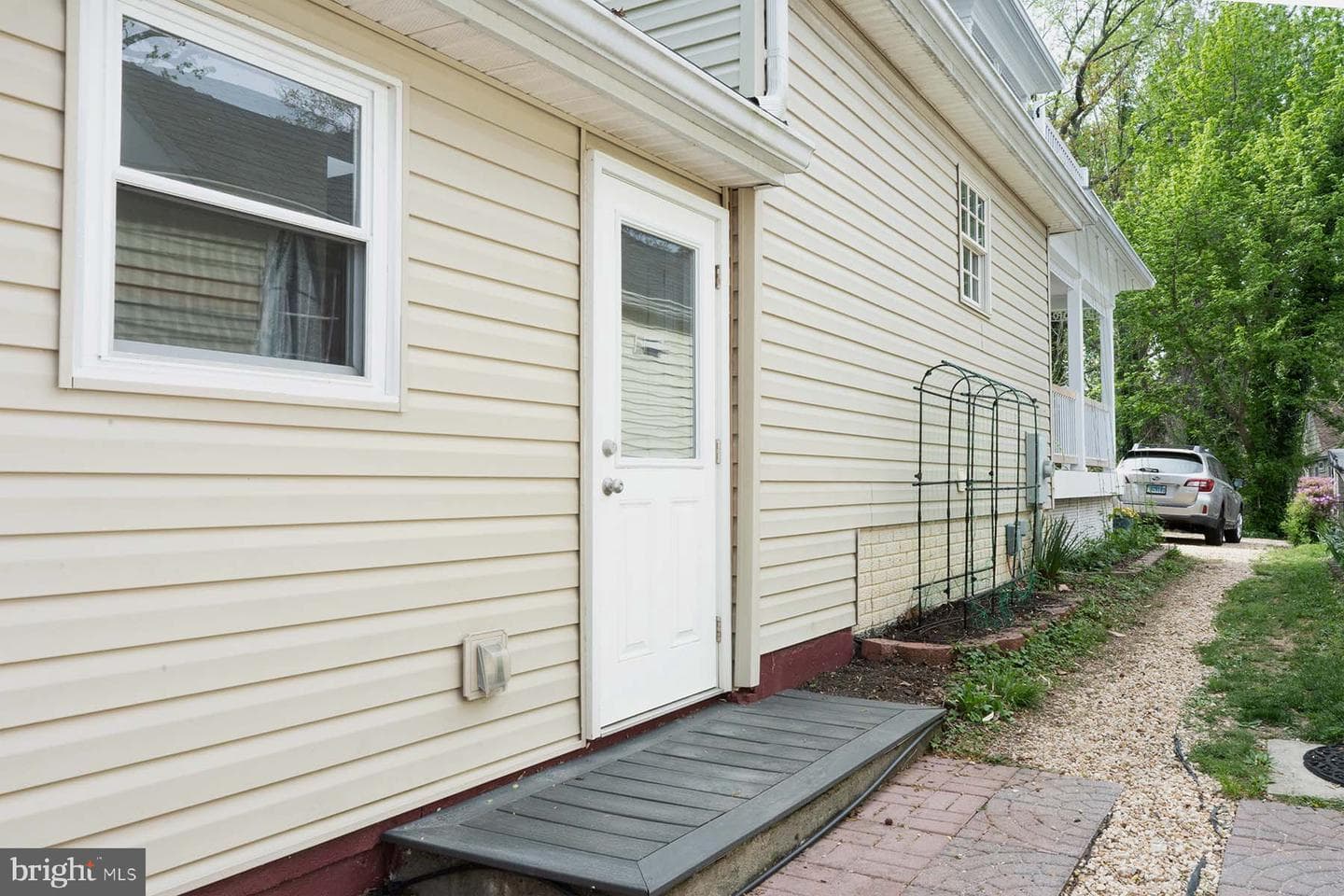 1611 Avenue B photo 72
