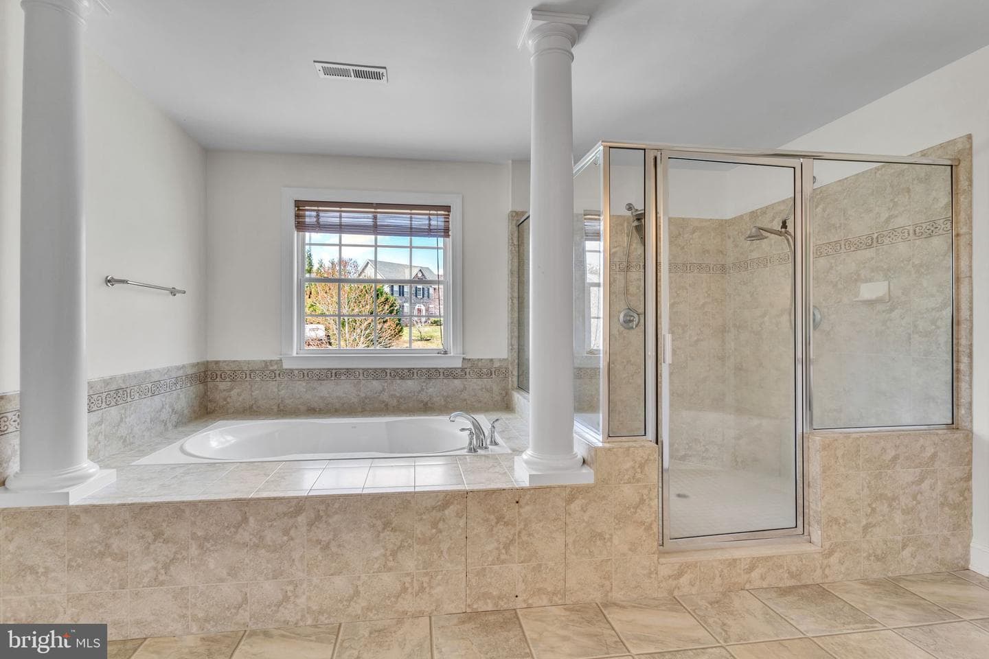 2804 Queensberry Drive photo 36