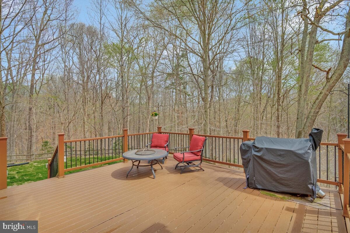 7335 Quaking Drive photo 27
