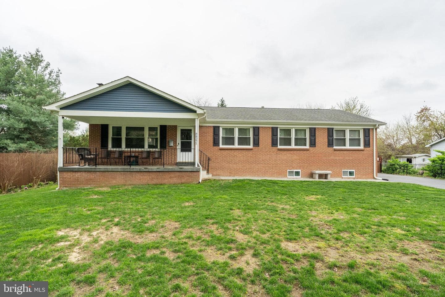 8822 Lafayette Drive photo 2