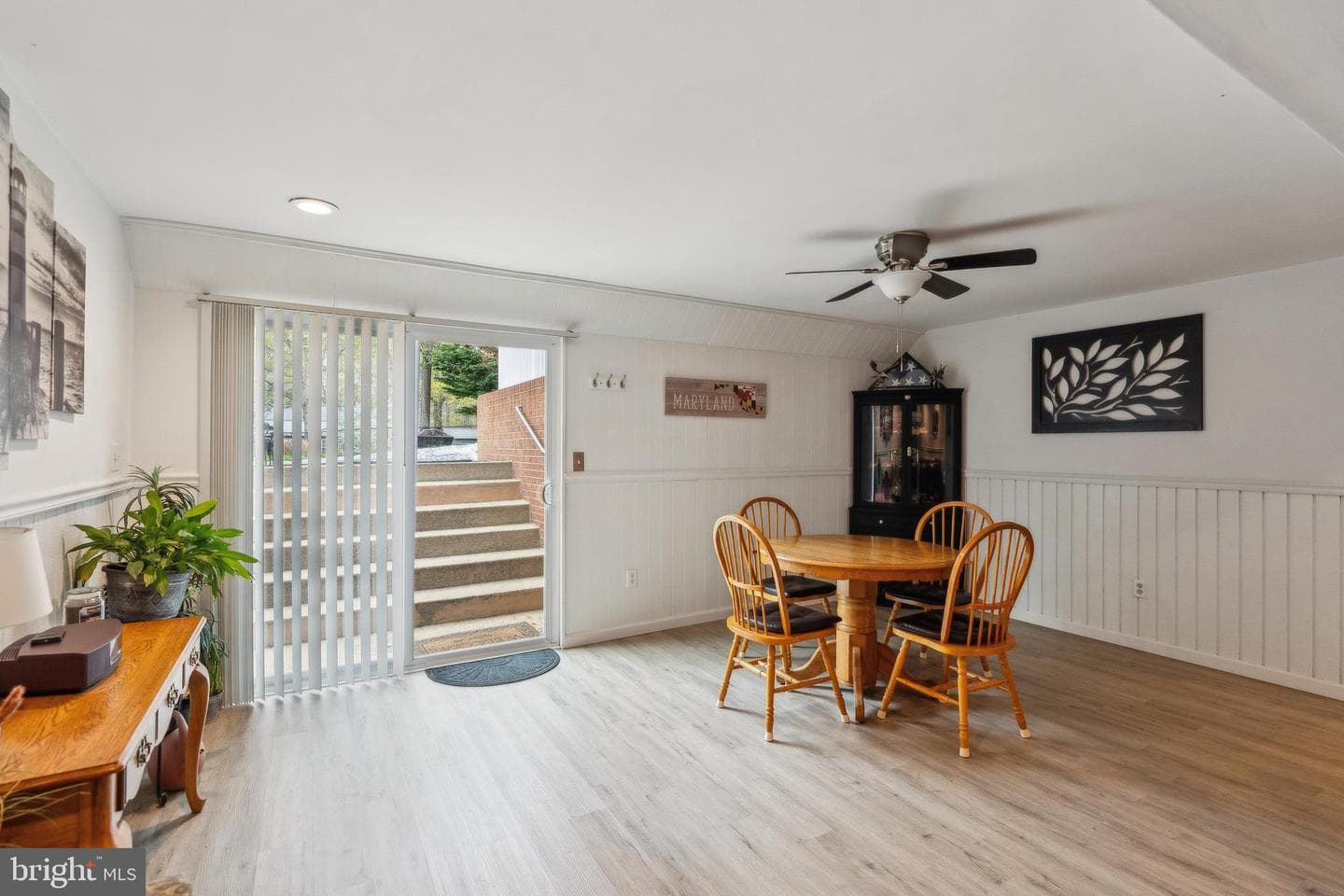8822 Lafayette Drive photo 24