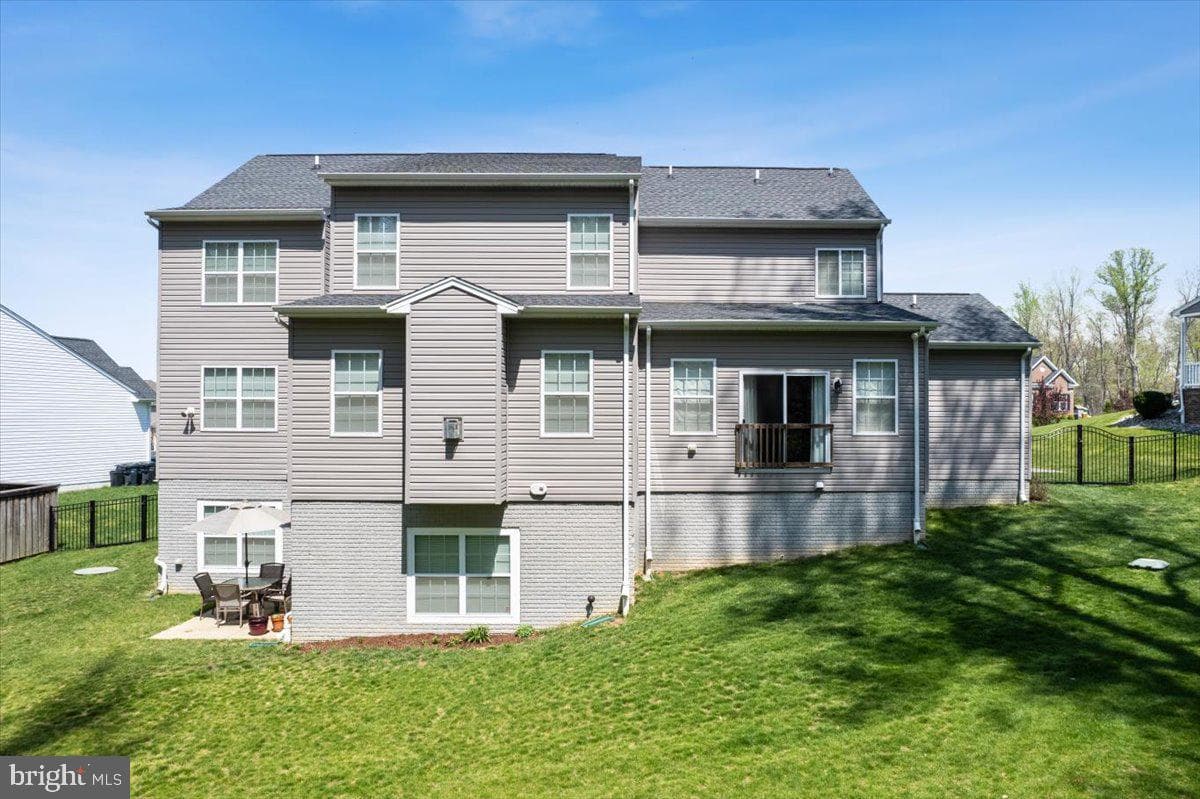 1230 Fairwood Drive photo 100