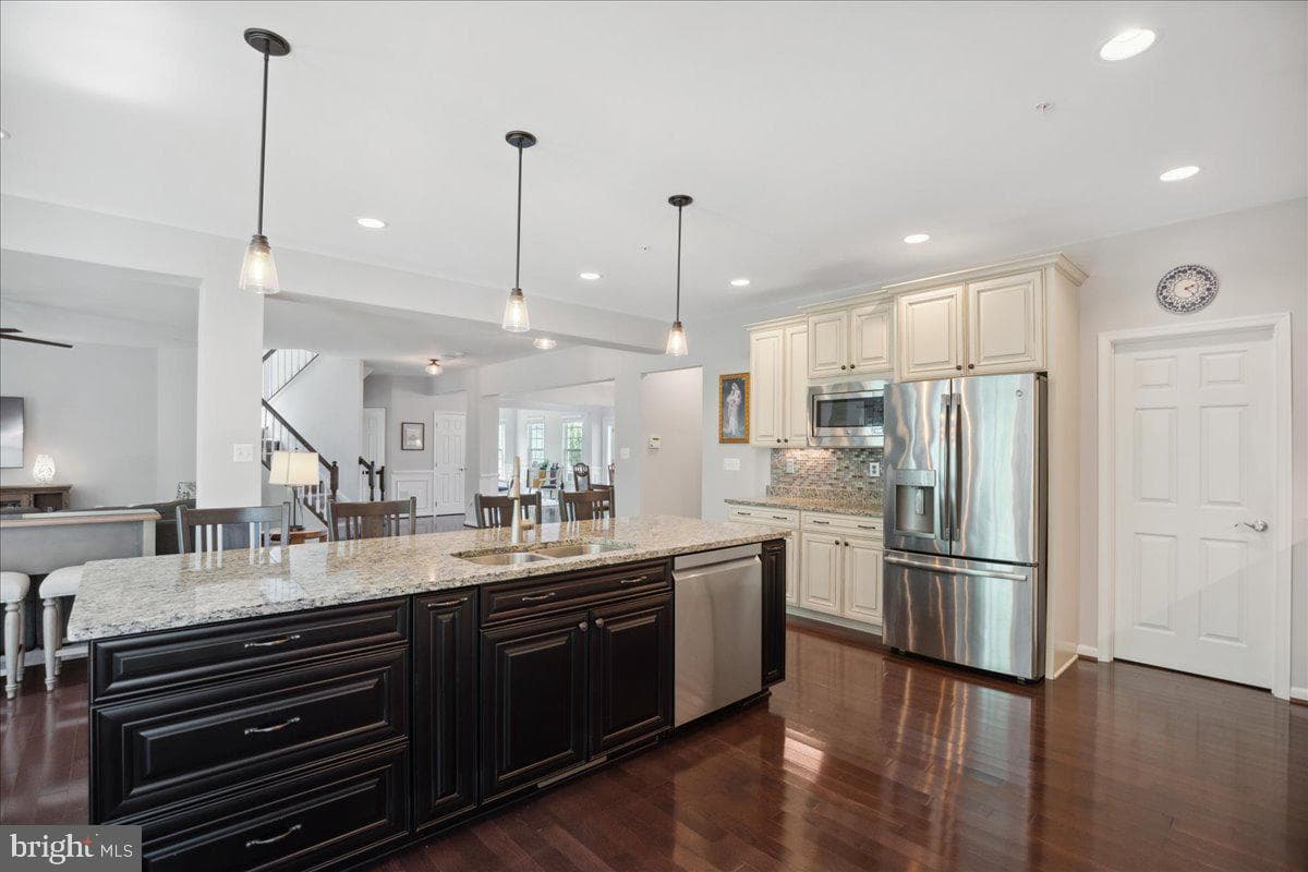 1230 Fairwood Drive photo 36