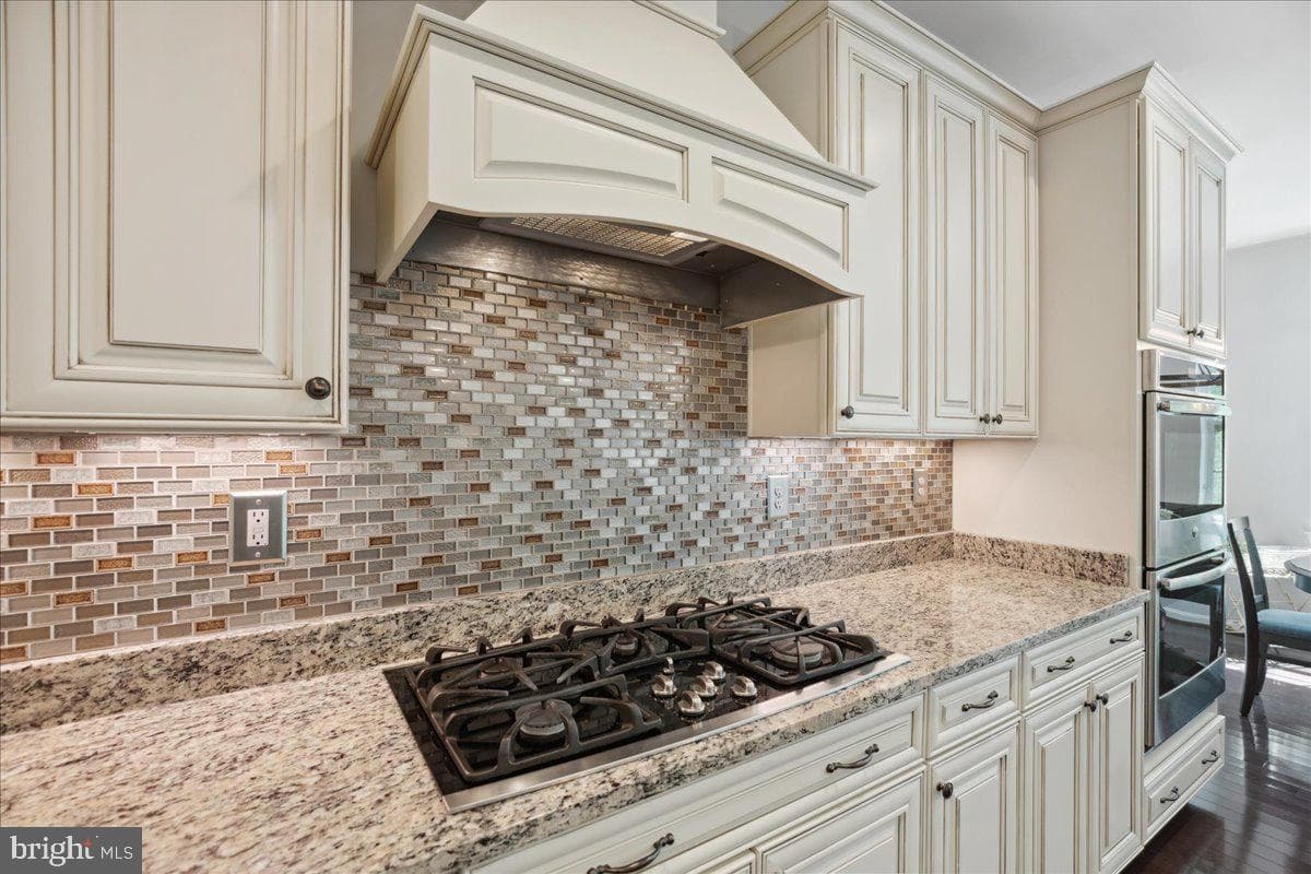 1230 Fairwood Drive photo 41