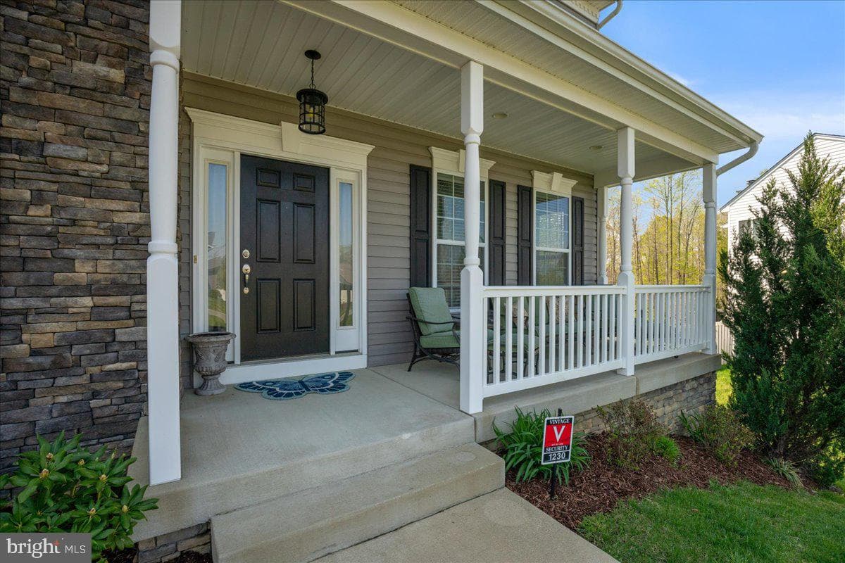 1230 Fairwood Drive photo 5