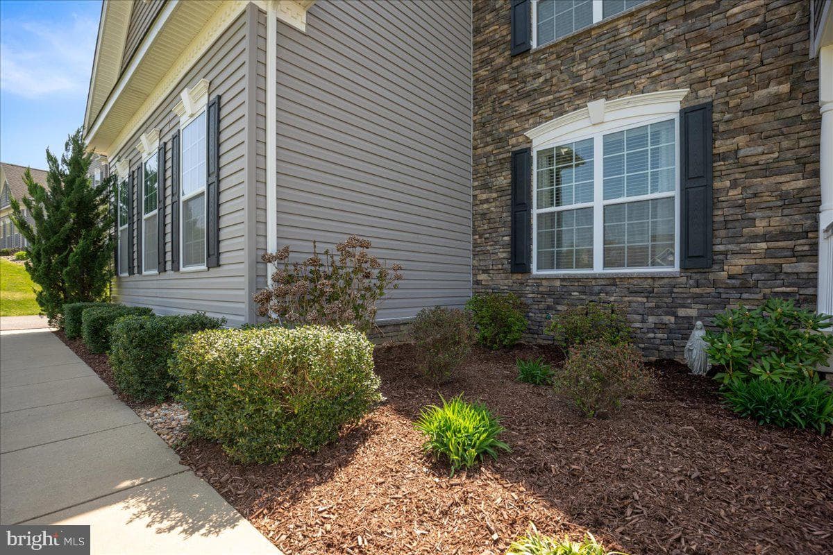 1230 Fairwood Drive photo 6