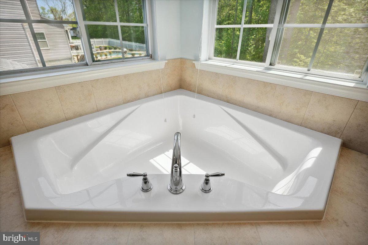 1230 Fairwood Drive photo 72