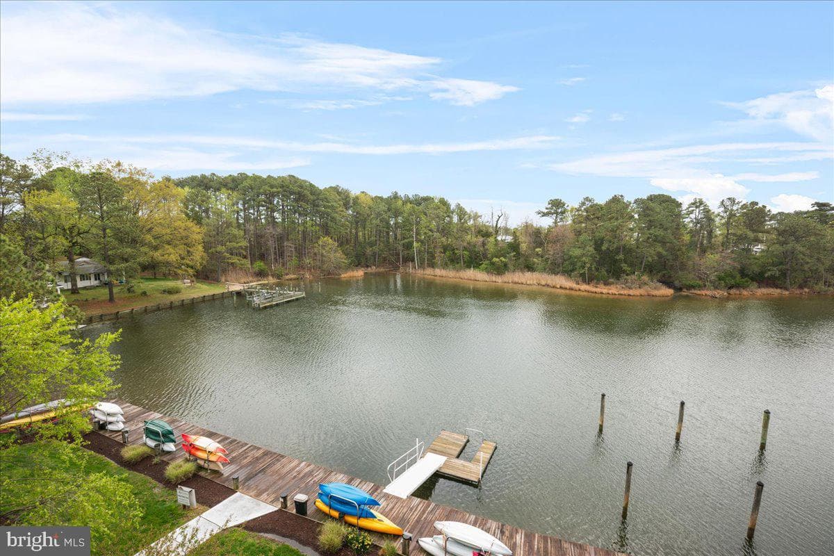 834 Oyster Bay Place photo 10