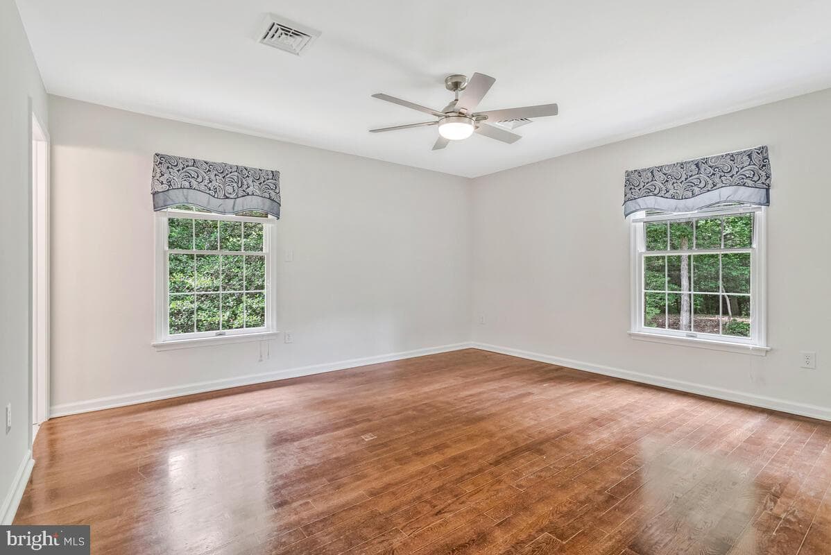 7251 Bond St. photo 20
