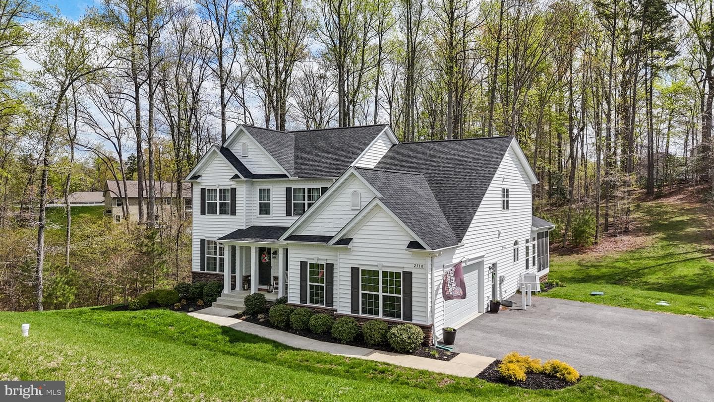 2510 Preakness Way photo 2
