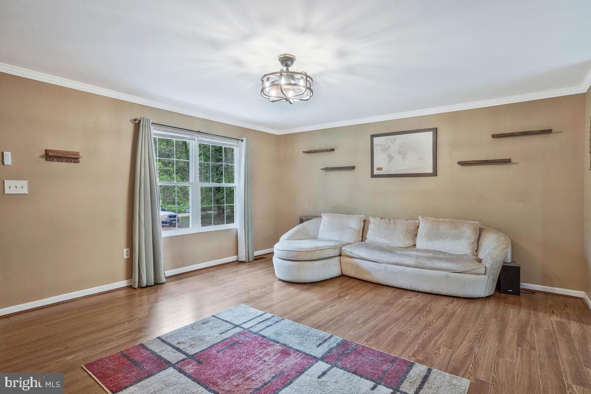 7800 Marshall Road photo 12