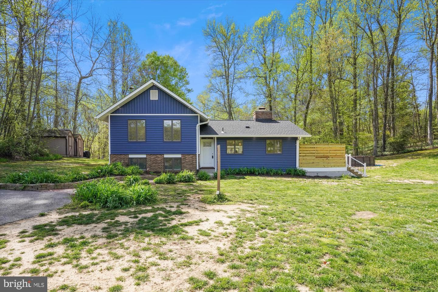 1325 Wilson Road photo 3