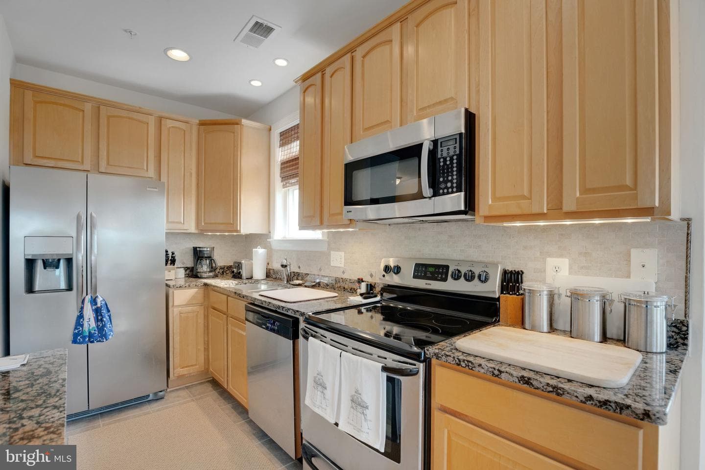 611 Oyster Bay Place #201 photo 10