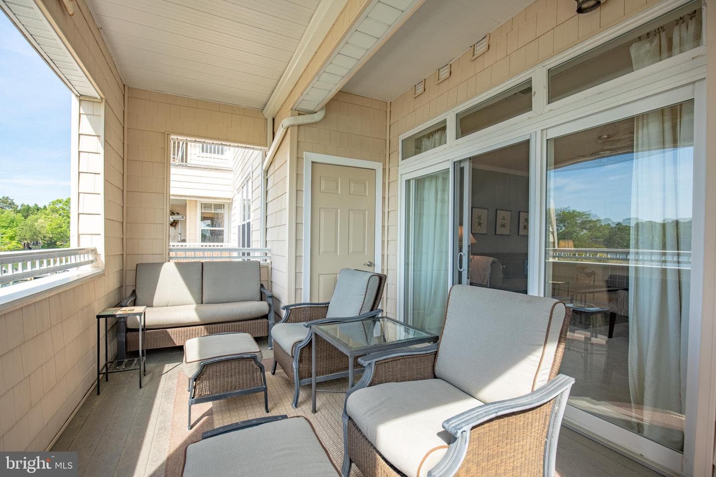 611 Oyster Bay Place #201 photo 12