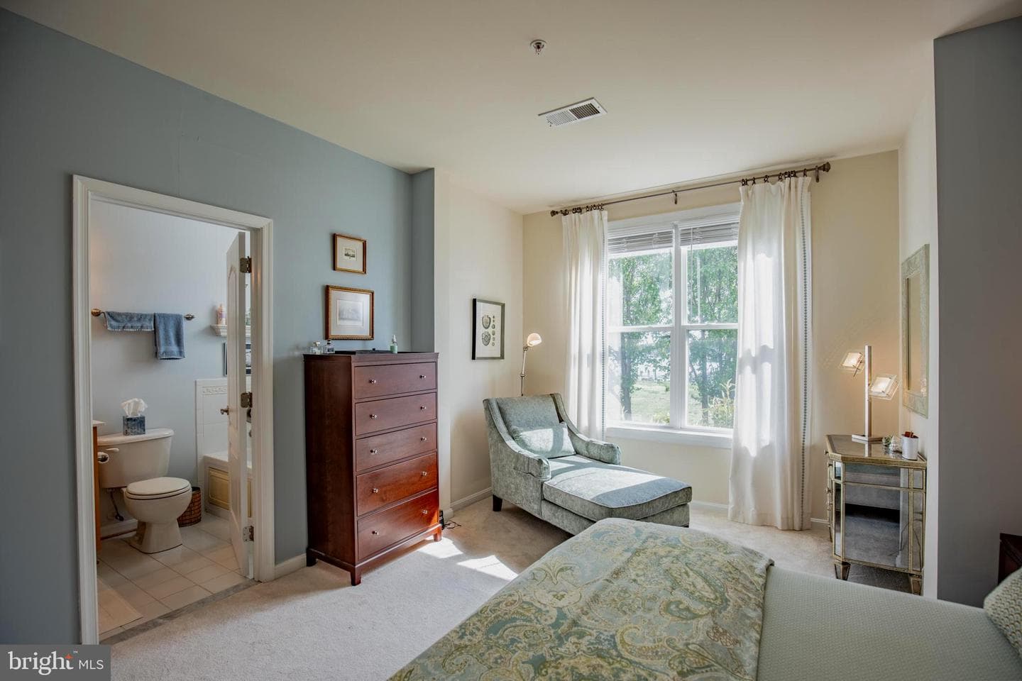 611 Oyster Bay Place #201 photo 19