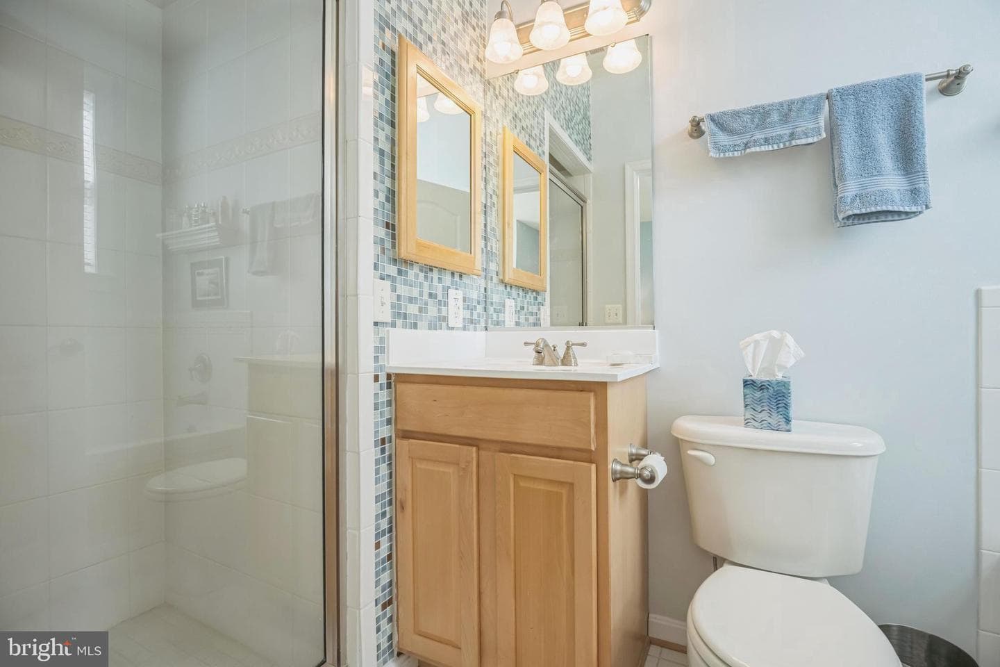 611 Oyster Bay Place #201 photo 20