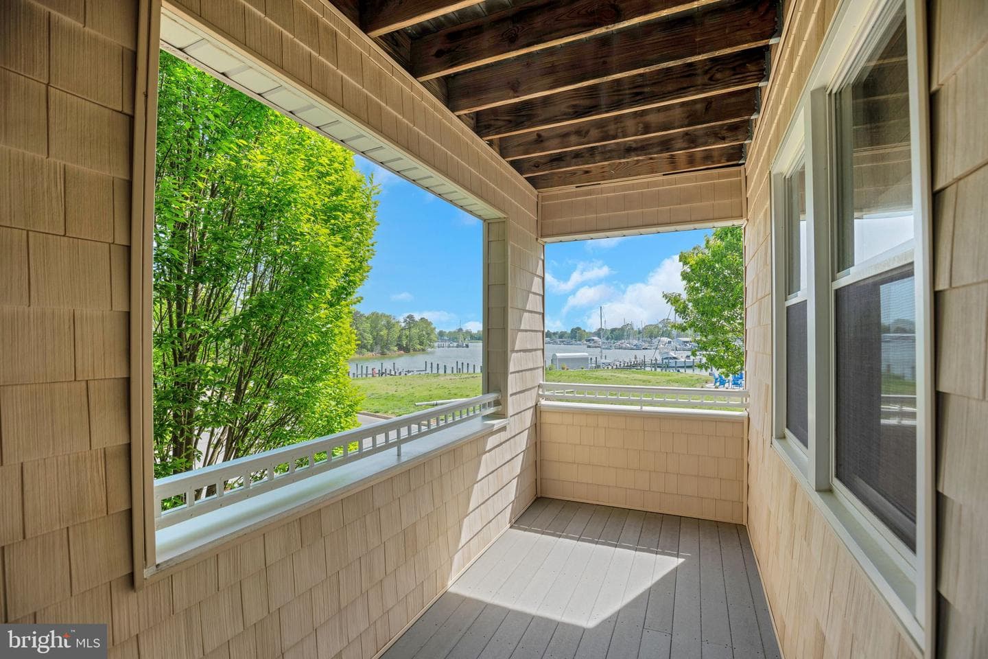 611 Oyster Bay Place #201 photo 28