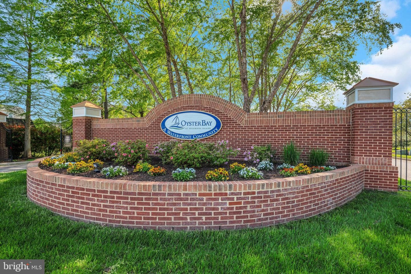 611 Oyster Bay Place #201 photo 39