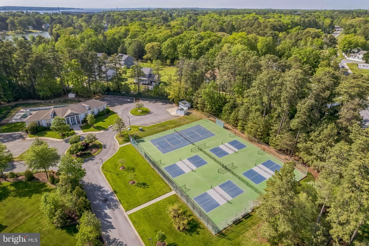 611 Oyster Bay Place #201 photo 42