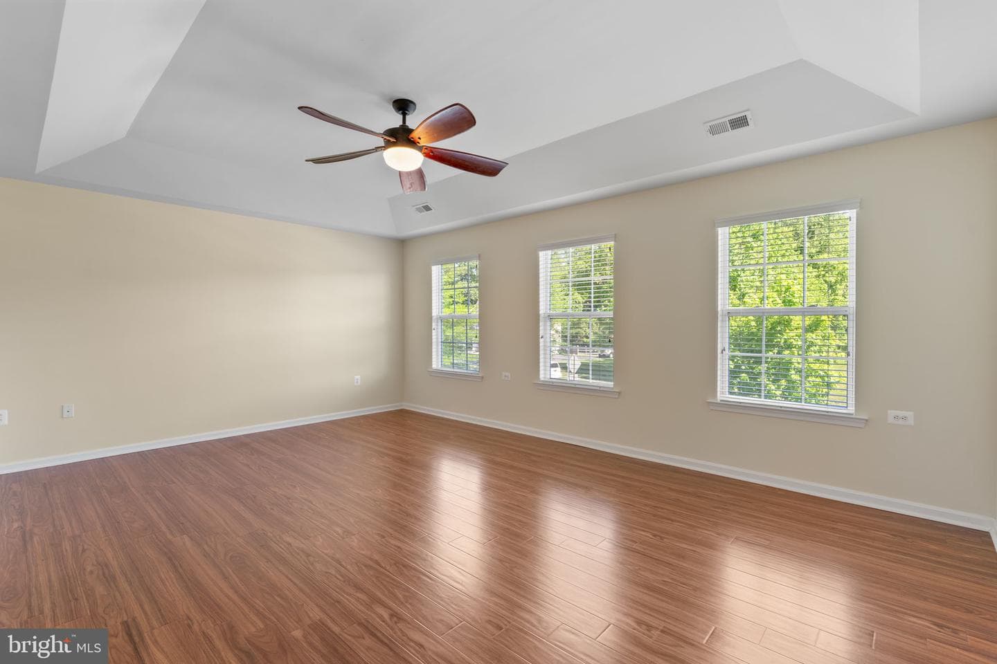 2024 Baythorne Road photo 17